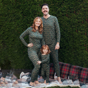 Green Printed V Neck Button Matching Family Pajamas Set