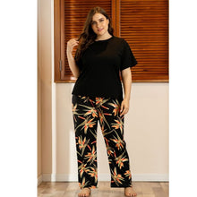 Load image into Gallery viewer, Autumn Girl Plus Size Pajamas Set
