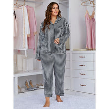 Load image into Gallery viewer, Black and White Plus Size Pajamas Set
