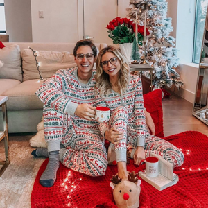 matching-christmas-pajama-set-for-couple