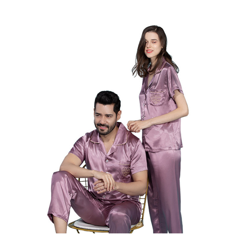 silk-pajamas-set-for-couple